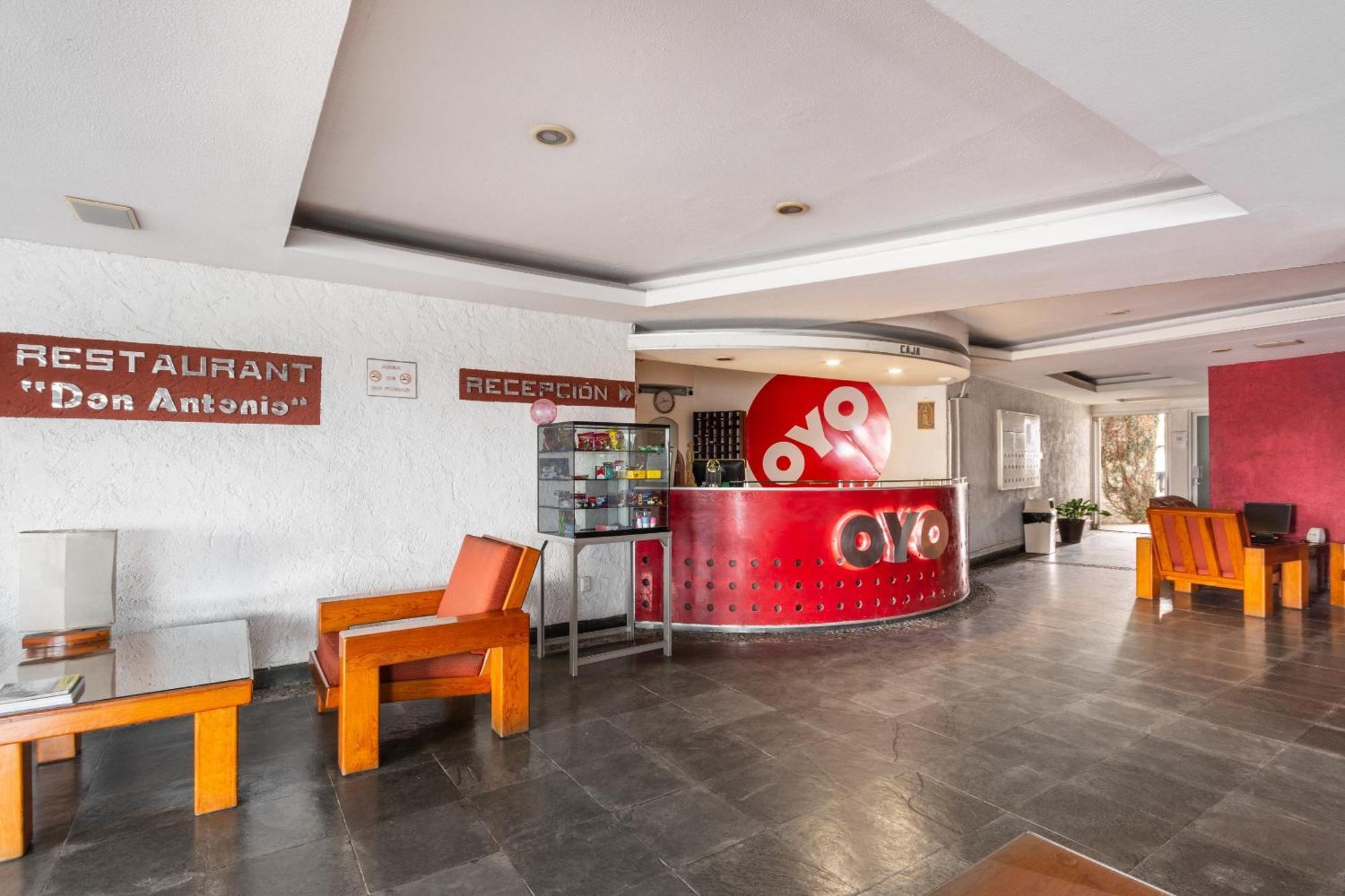 Oyo Hotel Casa Blanca มาร์ติเนซ เดอ ลา ทอเร ภายนอก รูปภาพ
