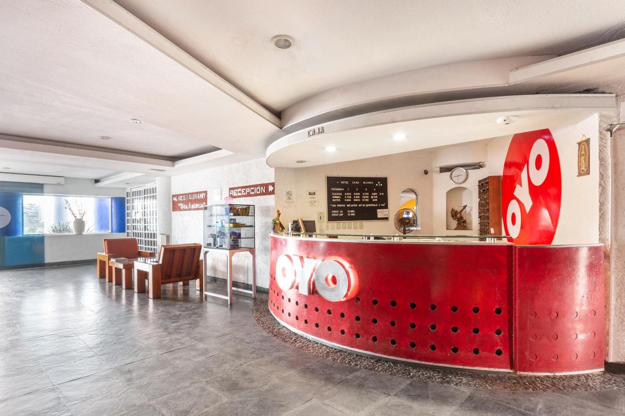 Oyo Hotel Casa Blanca มาร์ติเนซ เดอ ลา ทอเร ภายนอก รูปภาพ
